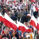 Скриншот із відео до матеріалу про опитування CBOS